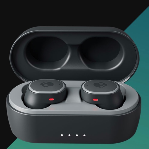 Skull head phones - Picture 1 of 3